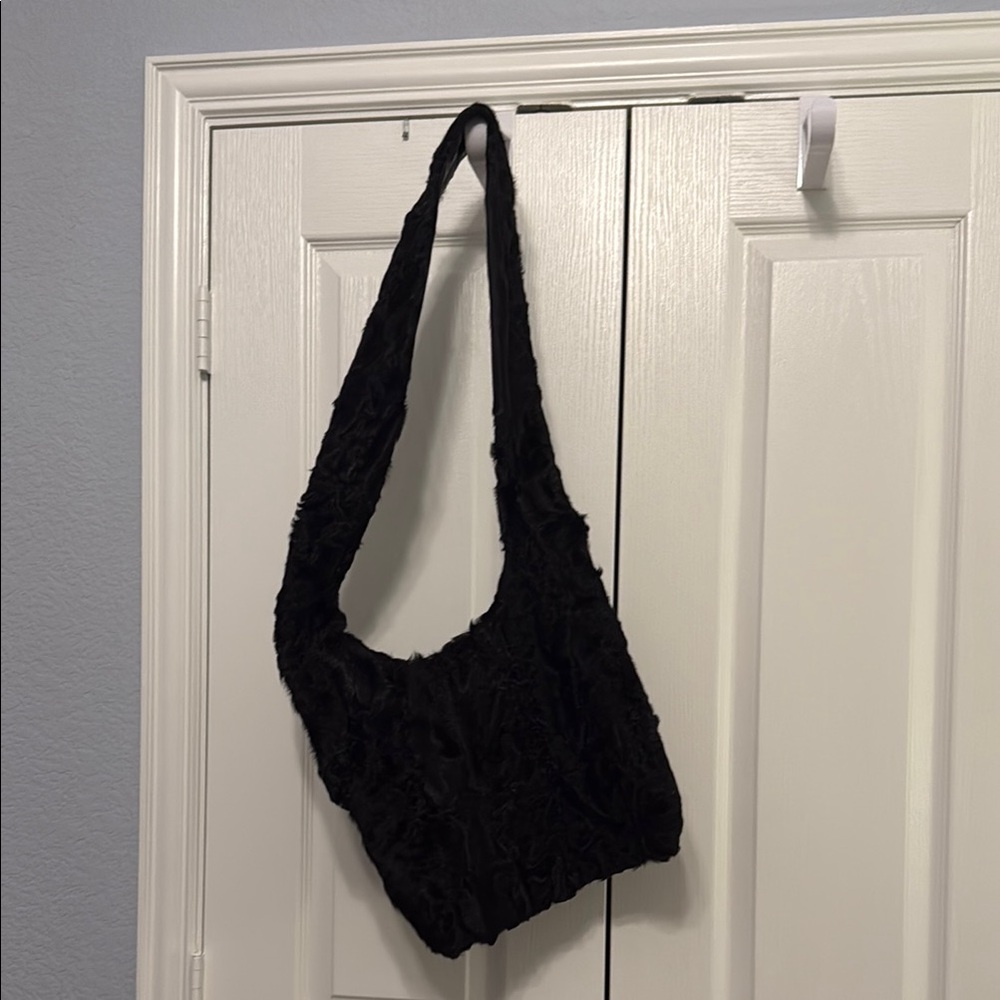 Elegant Black Women's Shoulder Bag